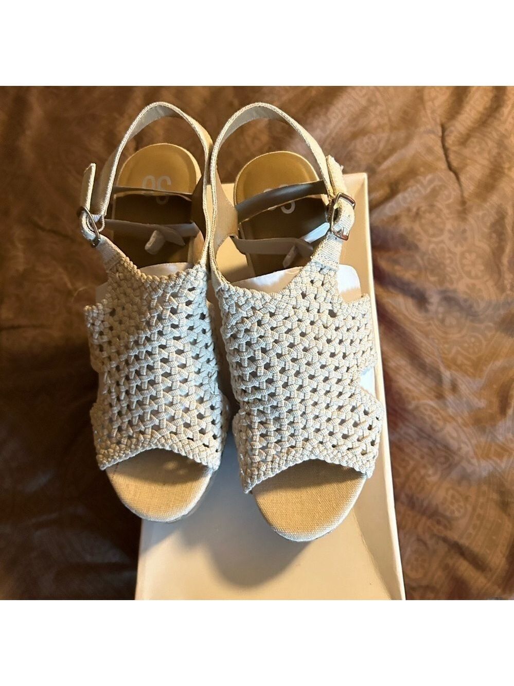Wedge sandals